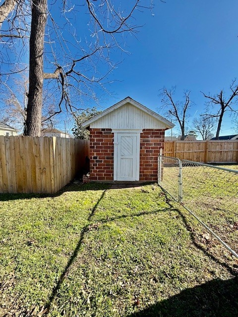 12-19-30-ROGERS - Residential Lease