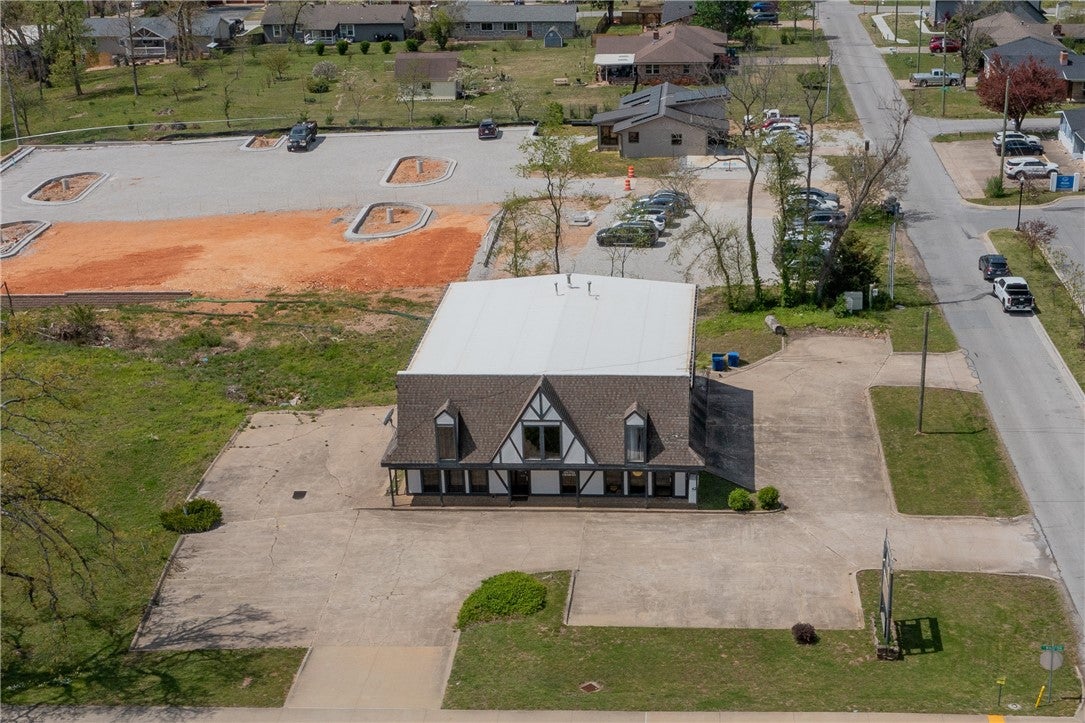 615 N Walton Blvd,Unit 201C, Bentonville, AR 72712