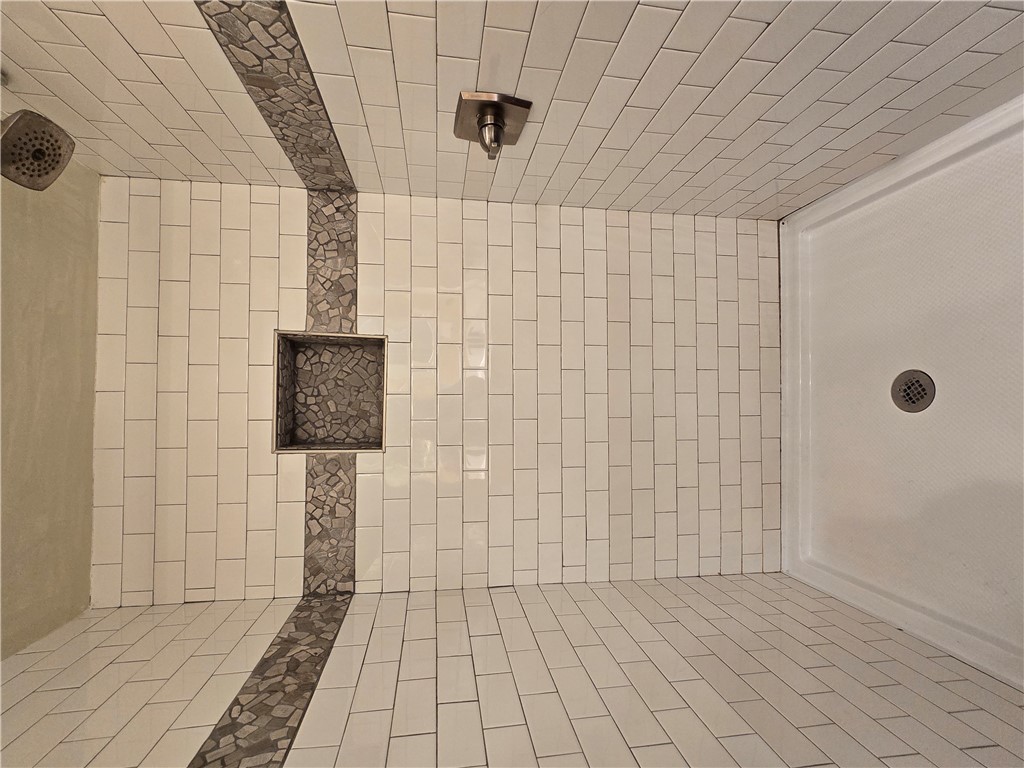 Rocking Ez #1 - Residential