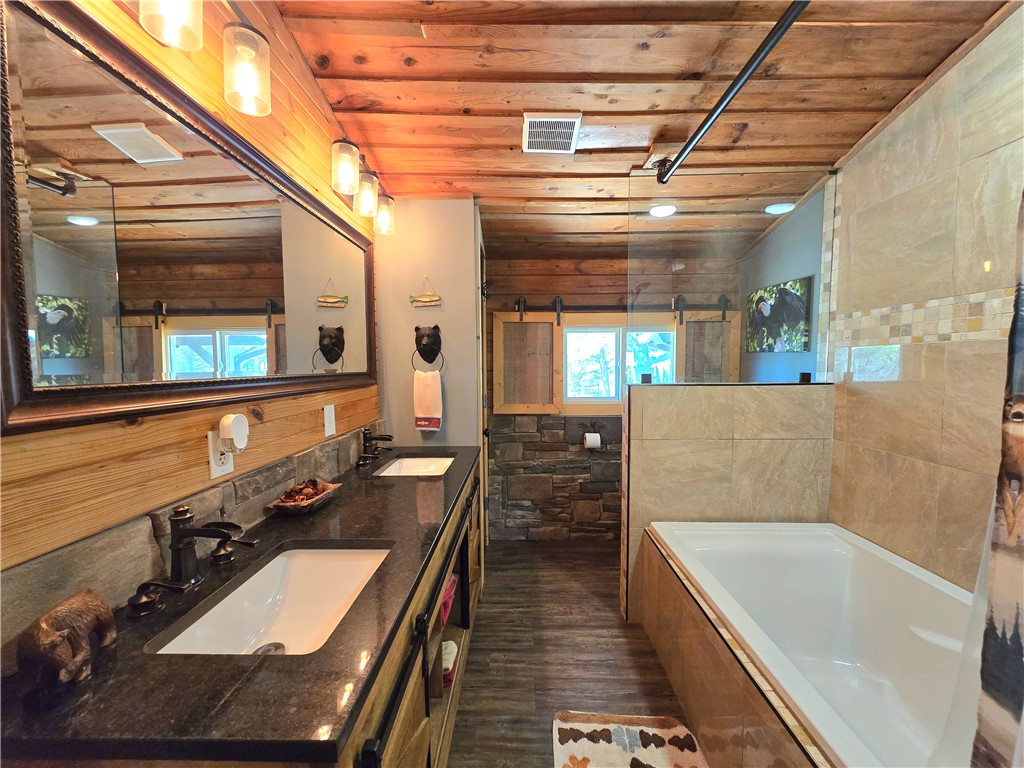 Rocking Ez #1 - Residential