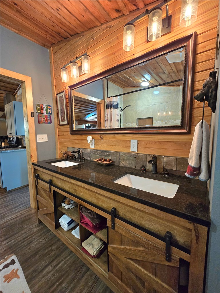 Rocking Ez #1 - Residential