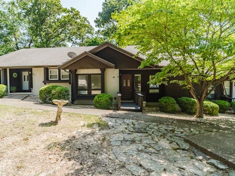 Photo of 3 Wolviston Circle, Bella Vista, AR 72714 (MLS # 1356633)