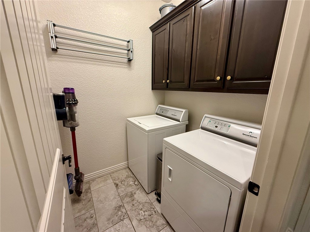 Hickory Hills Sub Cave Spgs - Residential