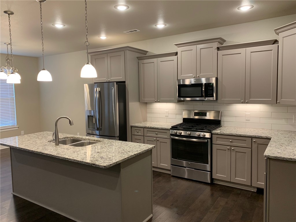 Brentwood SUB - Residential Lease