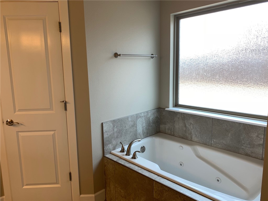 Brentwood SUB - Residential Lease