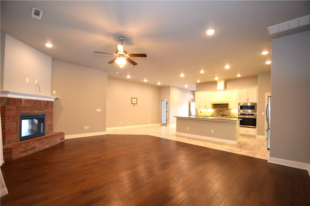 Willowbrook Farms Sub Ph II Bentonville - Residential Lease