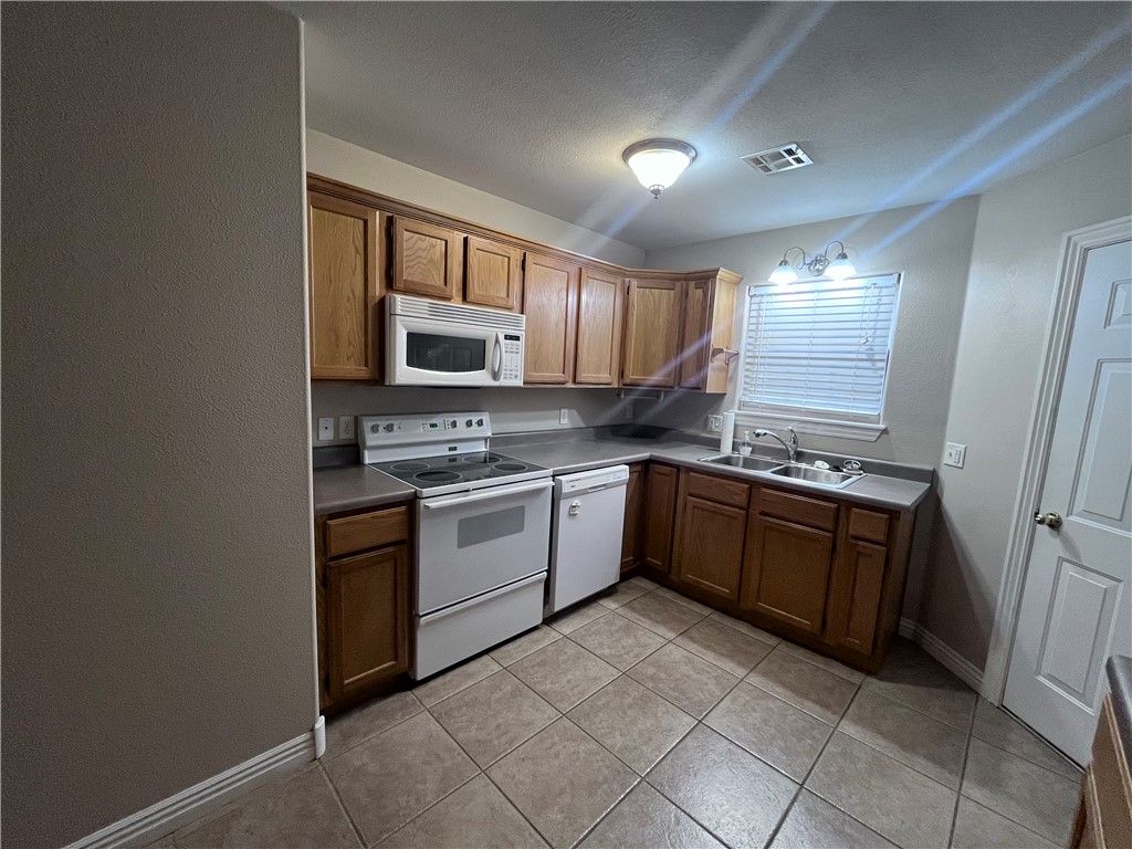 Ravenwood Dev Ph 1 Siloam Spgs - Residential Lease