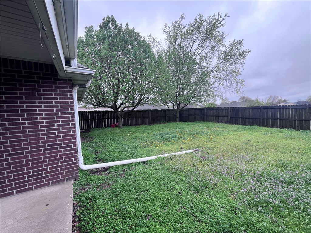 Ravenwood Dev Ph 1 Siloam Spgs - Residential Lease