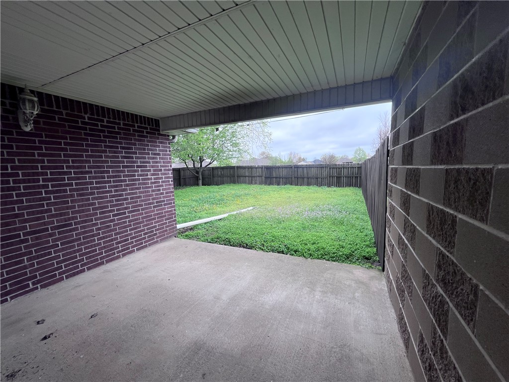 Ravenwood Dev Ph 1 Siloam Spgs - Residential Lease