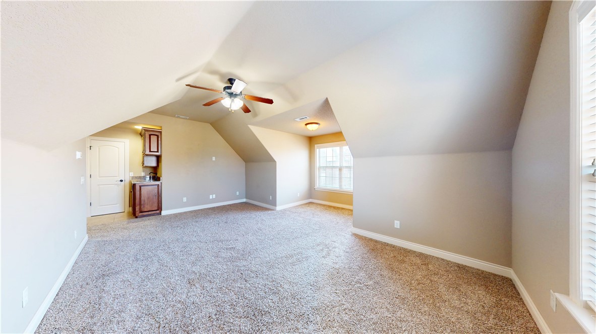 Shadow Valley Pud Ph Vii Rogers - Residential