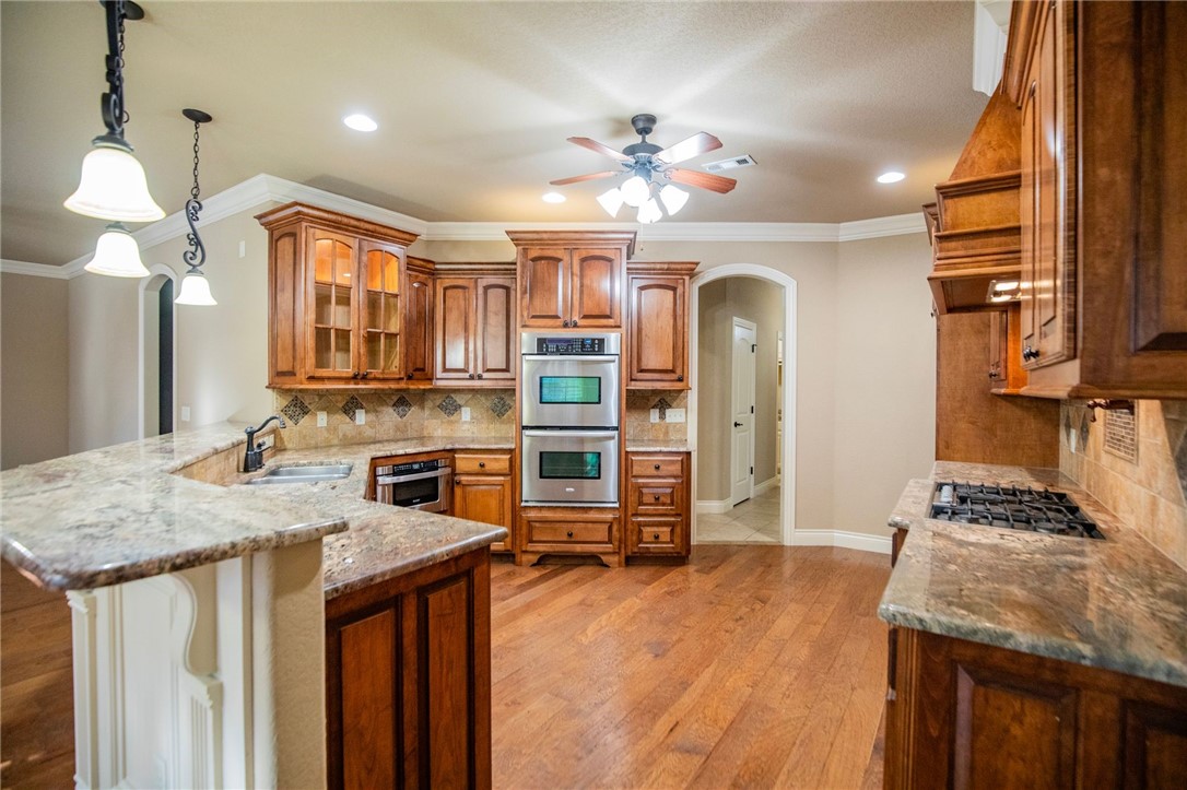 Shadow Valley Pud Ph Vii Rogers - Residential