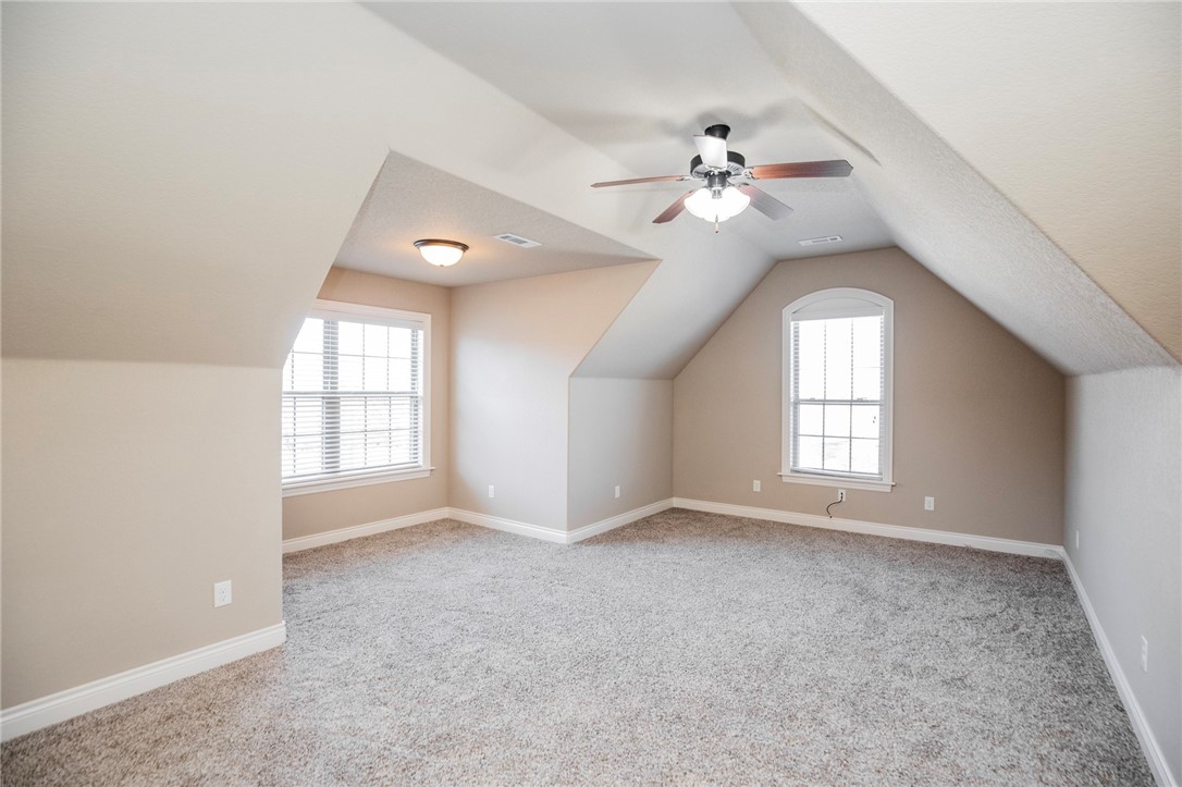 Shadow Valley Pud Ph Vii Rogers - Residential