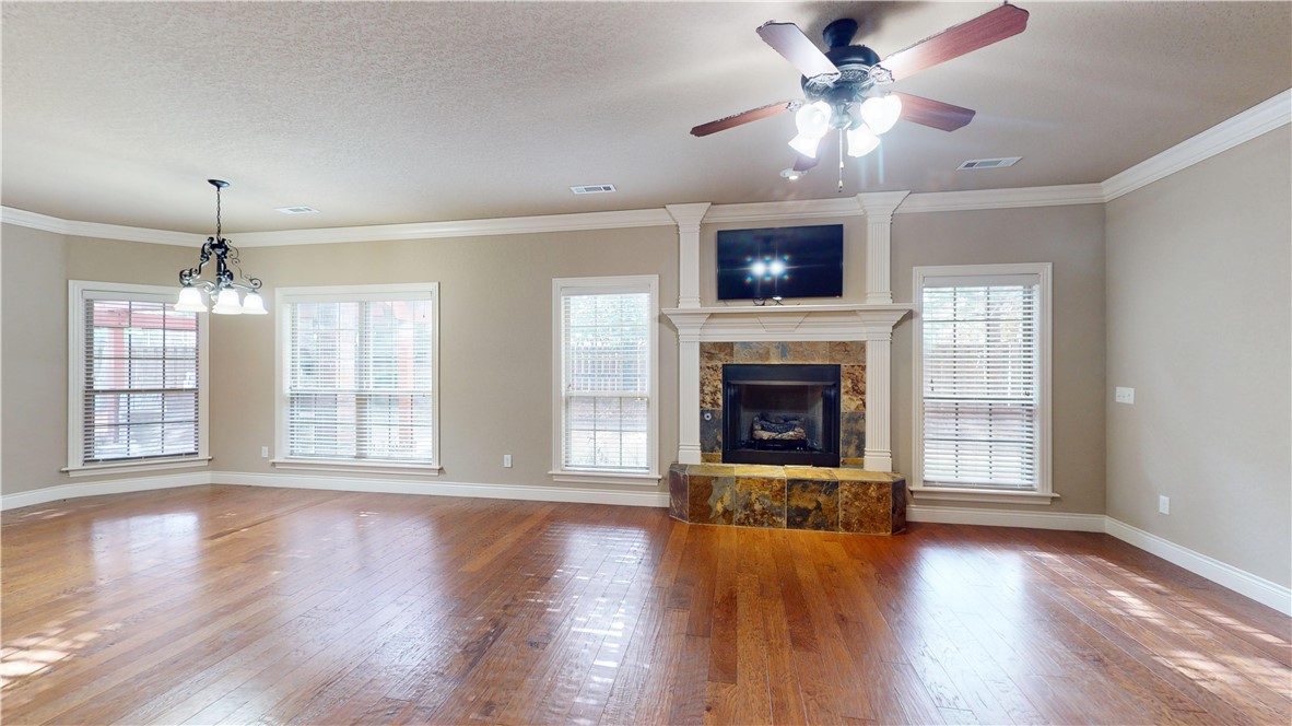 Shadow Valley Pud Ph Vii Rogers - Residential