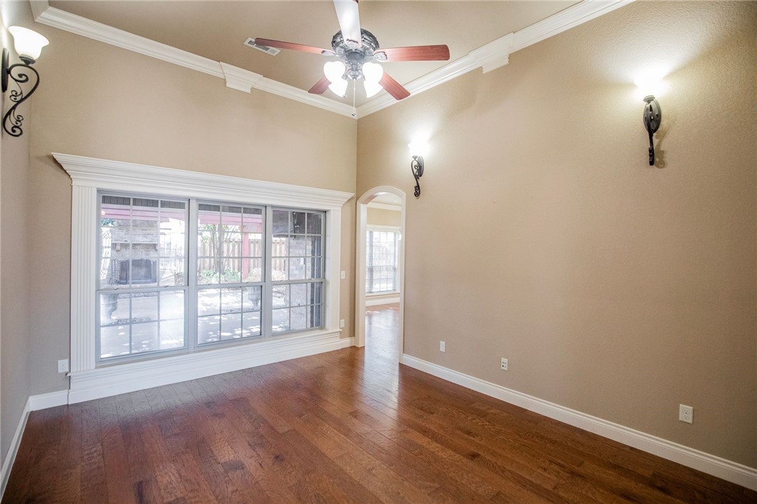 Shadow Valley Pud Ph Vii Rogers - Residential