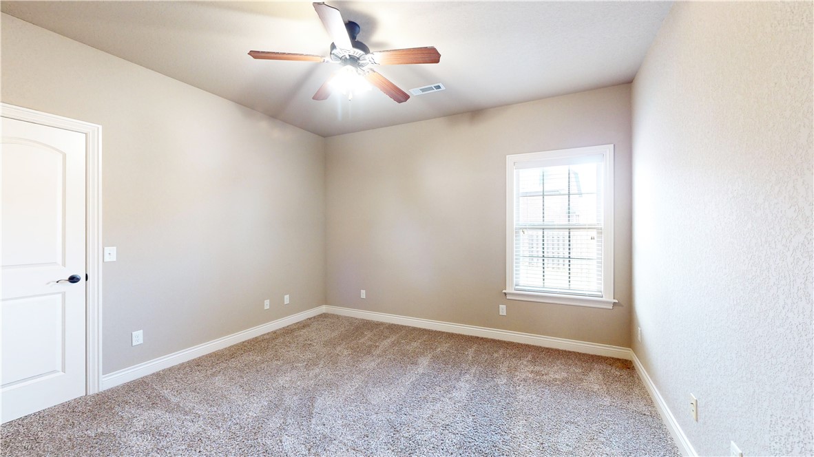 Shadow Valley Pud Ph Vii Rogers - Residential