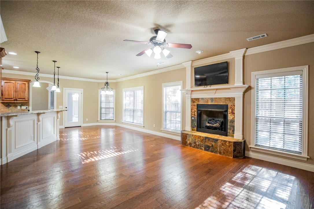 Shadow Valley Pud Ph Vii Rogers - Residential