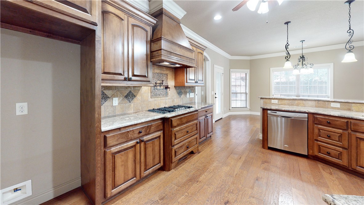 Shadow Valley Pud Ph Vii Rogers - Residential