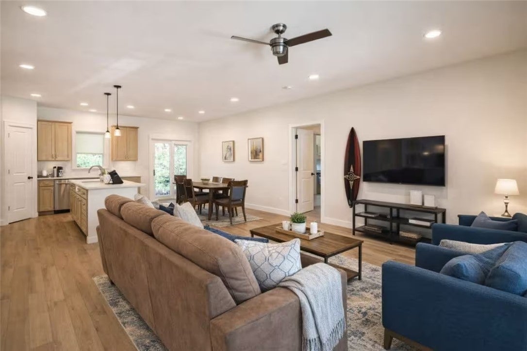 3 Reighton Circle