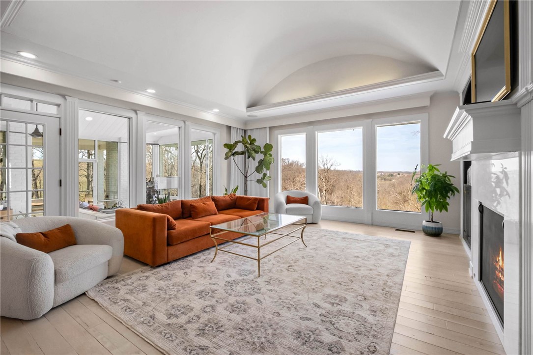 Hanover Sub Ph Iii Bentonville - Residential