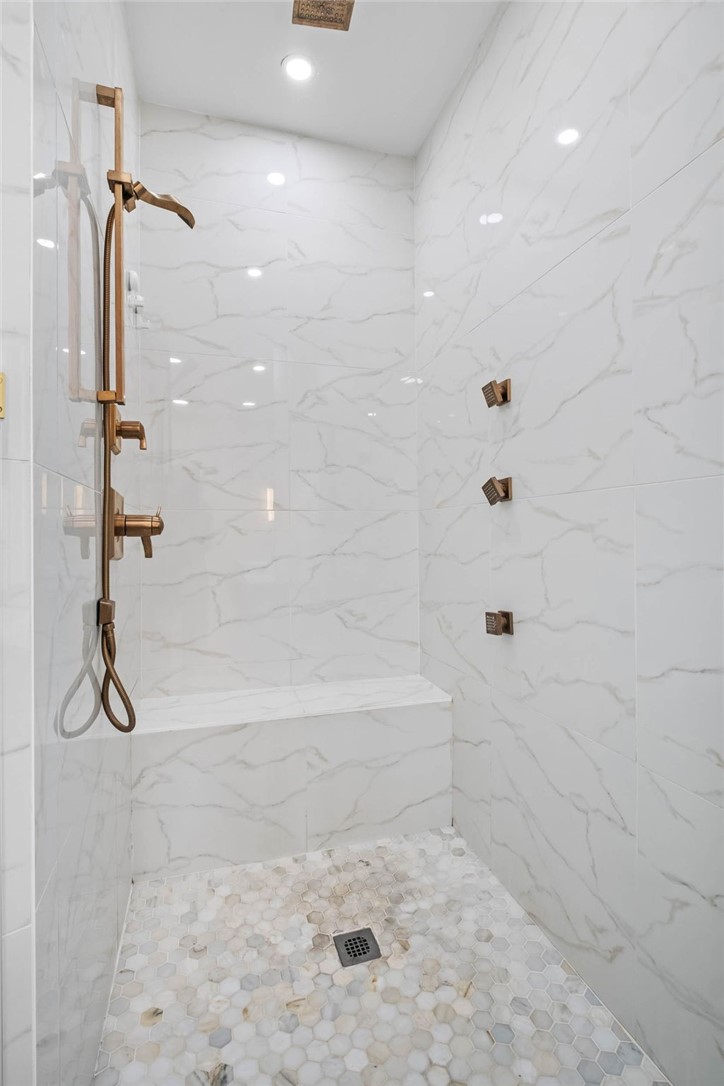 Hanover Sub Ph Iii Bentonville - Residential