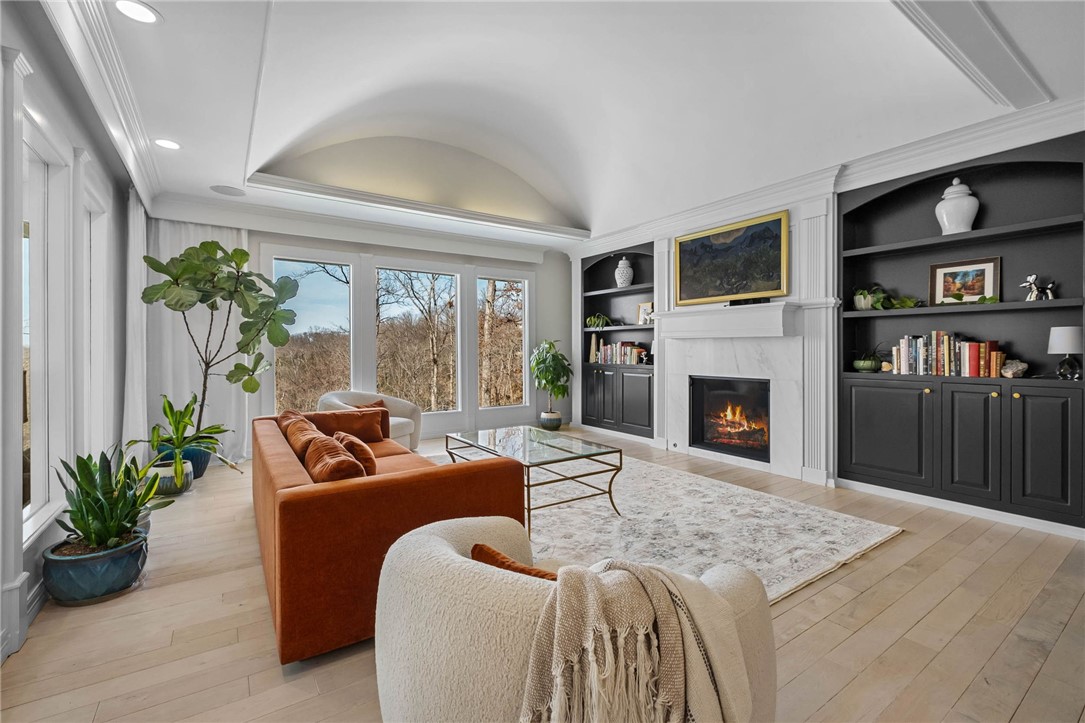 Hanover Sub Ph Iii Bentonville - Residential