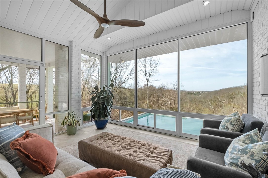 Hanover Sub Ph Iii Bentonville - Residential