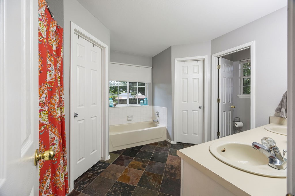 Fieldstone Ii - Residential