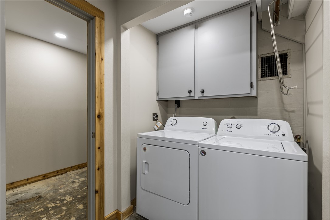 Unit 8 Holiday Island - Residential