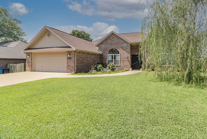 Invite yourself into this adorable family home. Entryway opens into the beautiful open floor plan and formal dining room. Newly remodeled kitchen with an abundant of cabinets for storage and large eat in kitchen. All bedrooms are larger than the average home and one has a custom designed loft area. The new master shower fits perfect with the large master bedroom for relaxing. Cool off your evenings in the new salt water in-ground 6 1/2 ft deep pool and entertain on the custom back porch deck while enjoying your family time in your new home. This home has everything you need in a great community.