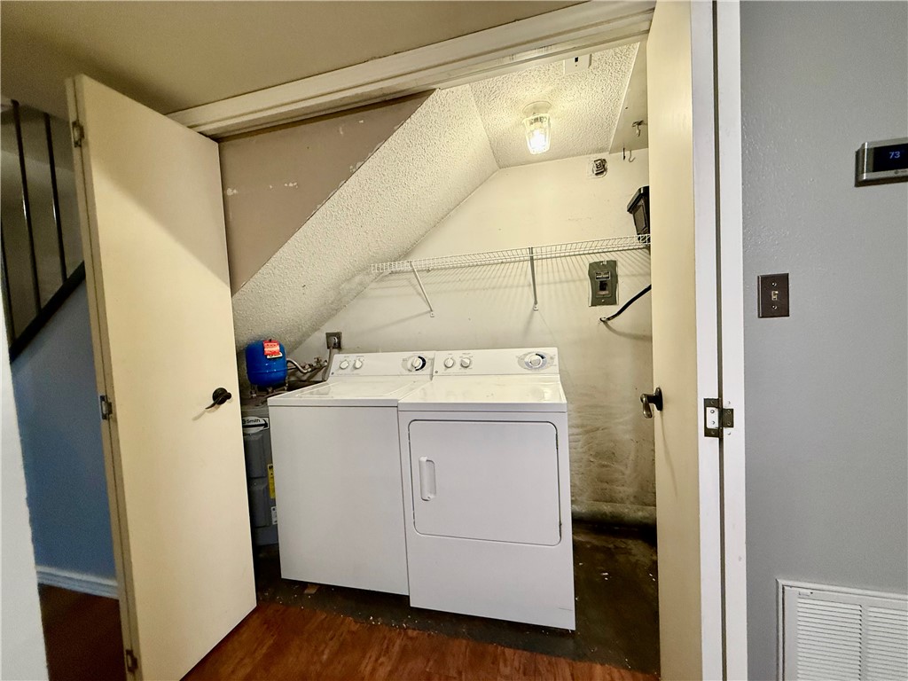 Paradise Gardens Condo - Residential