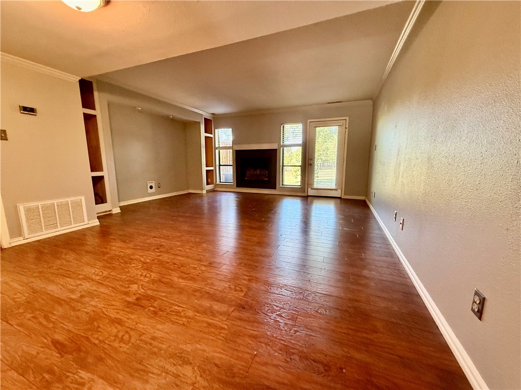 Paradise Gardens Condo - Residential