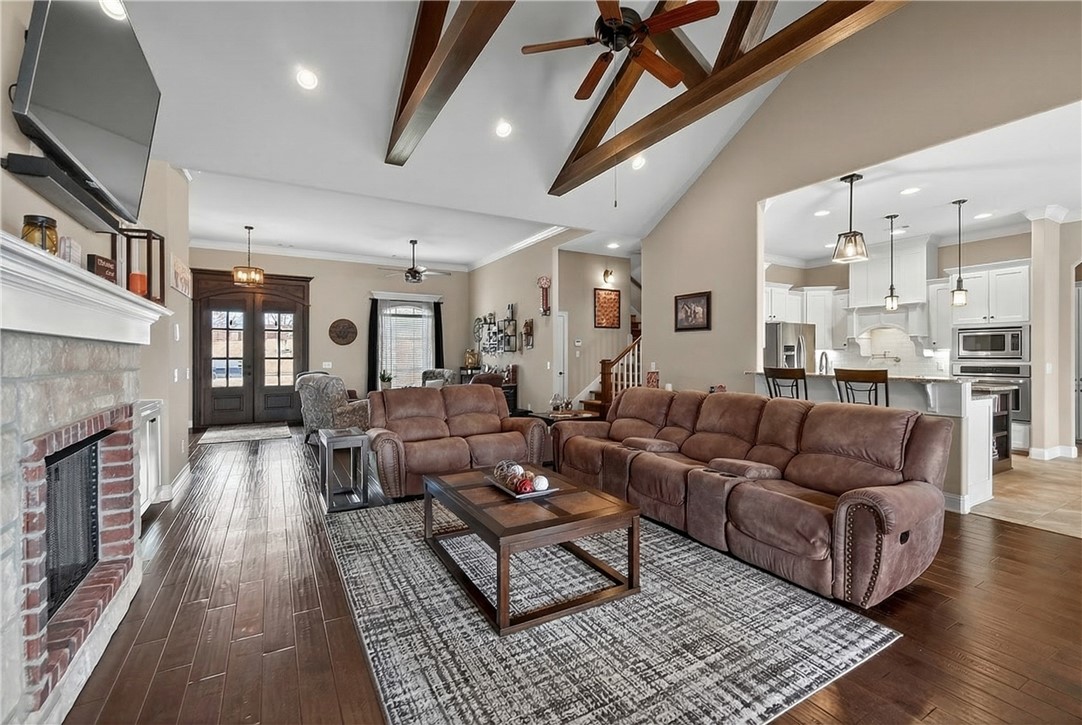 Waterford Estates At Hissom Ranch - Residential