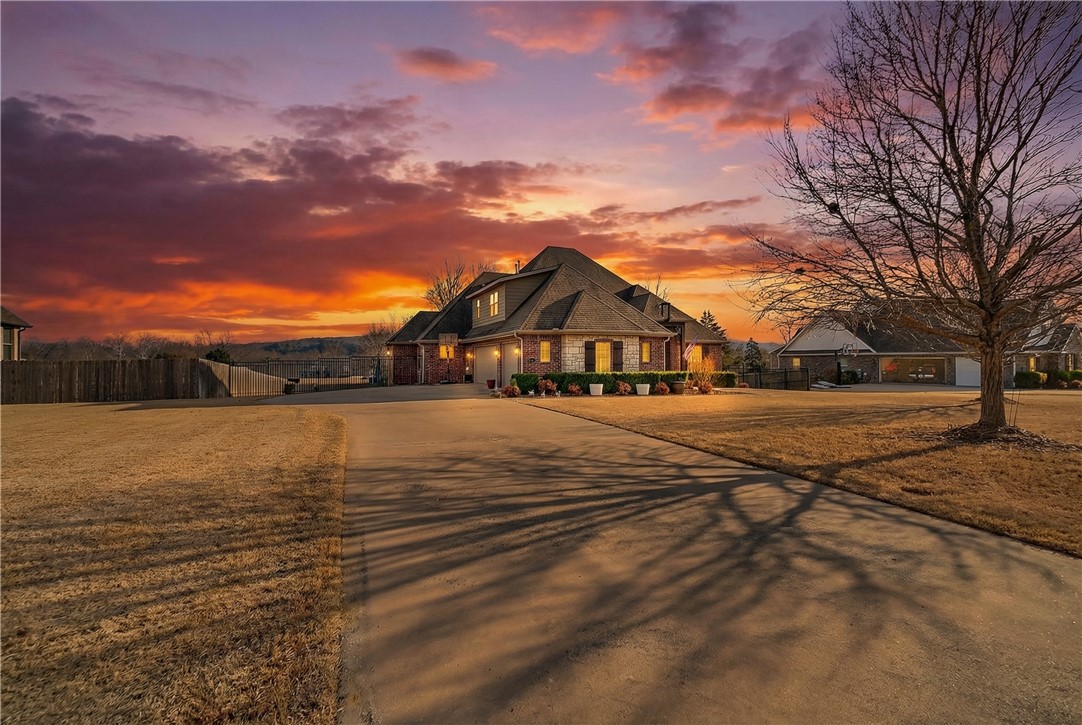 Waterford Estates At Hissom Ranch - Residential