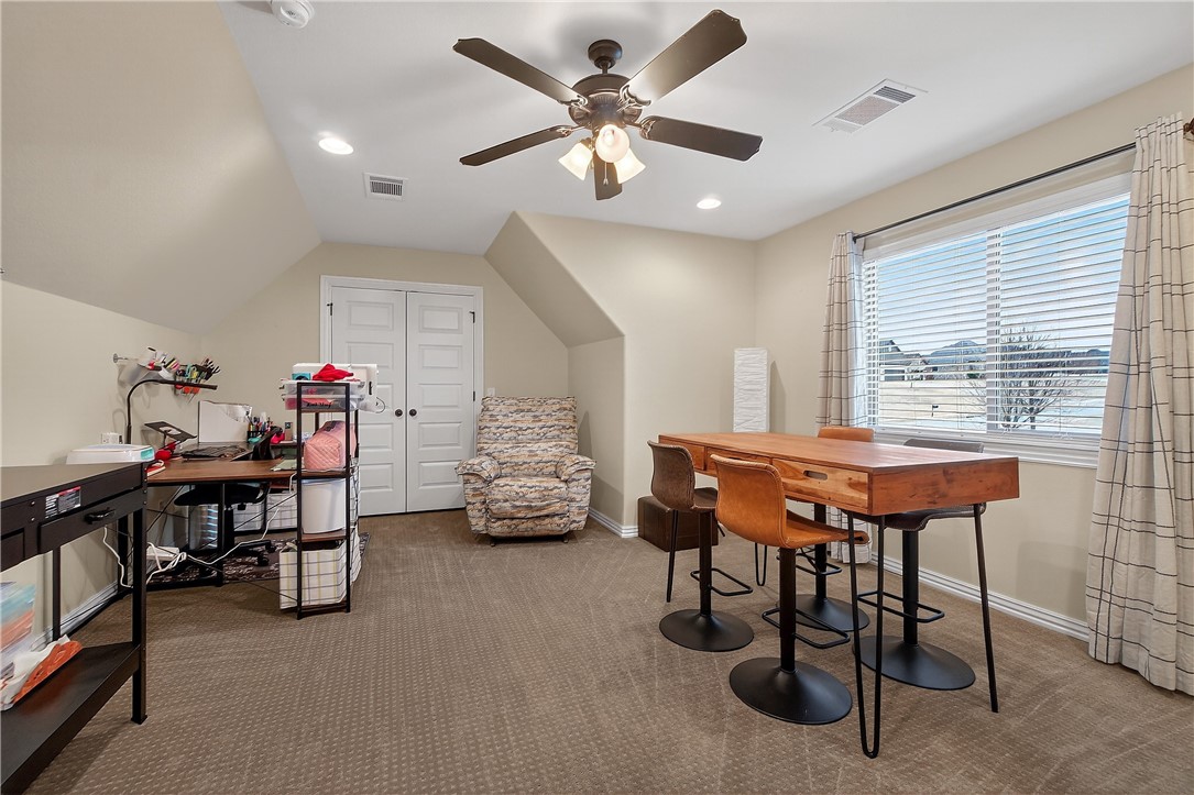 Waterford Estates At Hissom Ranch - Residential