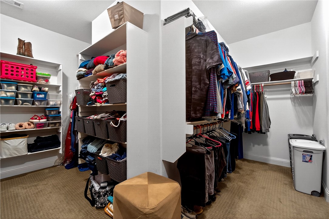 Waterford Estates At Hissom Ranch - Residential