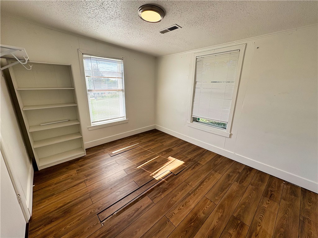 Prairie Grove Outlots - Residential Lease