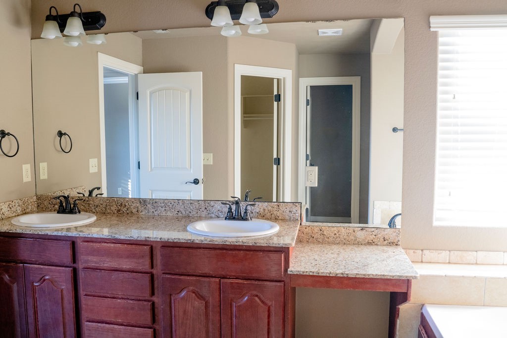 Garrett Road Sub Rogers - Residential