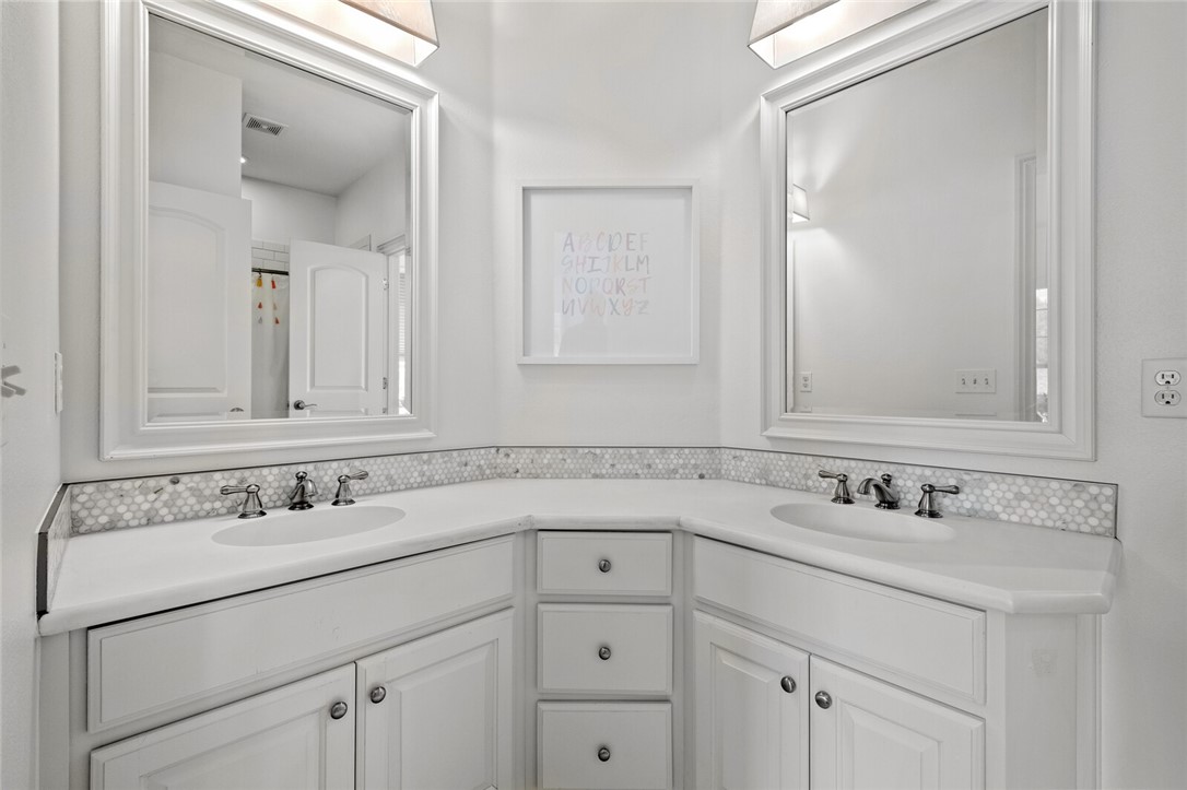 Pinnacle Sub Ph 4 Rogers - Residential