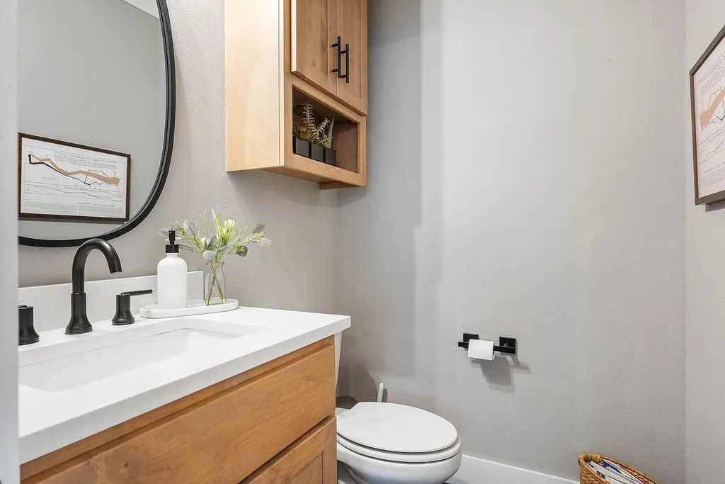 Rogers, Arkansas 72758, United States, 3 Bedrooms Bedrooms, ,3 BathroomsBathrooms,Residential,Active,101915