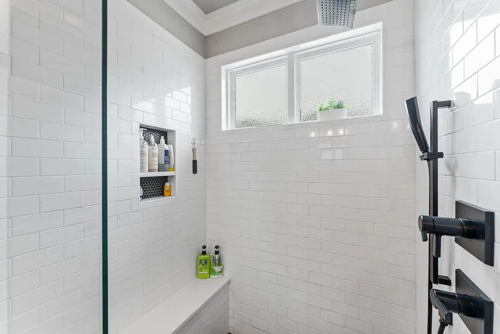 Rogers, Arkansas 72758, United States, 3 Bedrooms Bedrooms, ,3 BathroomsBathrooms,Residential,Active,101915