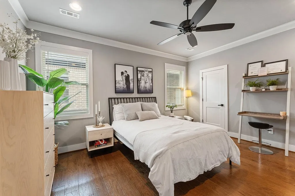 Rogers, Arkansas 72758, United States, 3 Bedrooms Bedrooms, ,3 BathroomsBathrooms,Residential,Active,101915