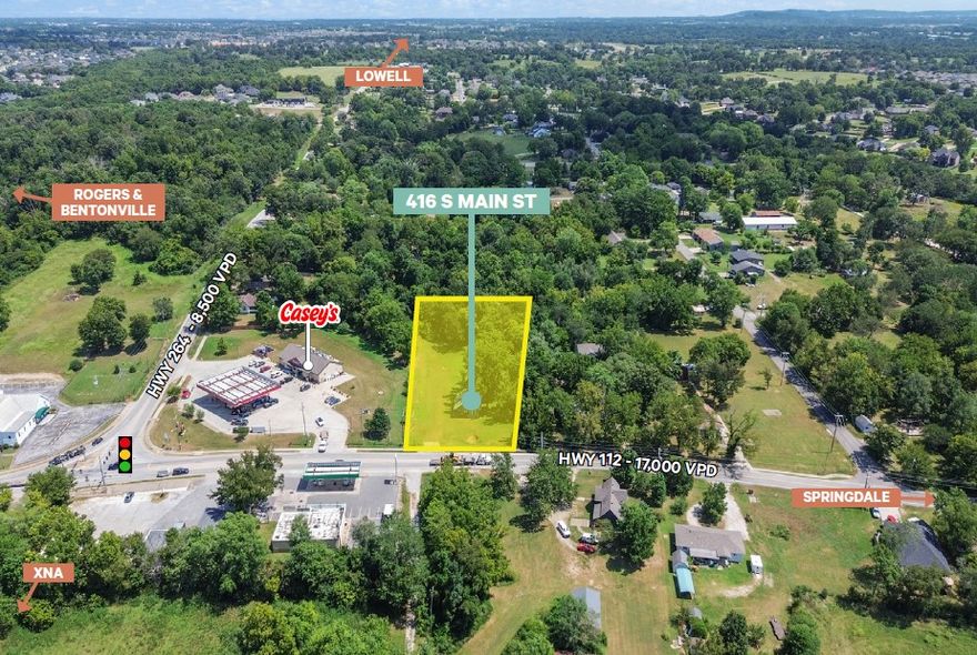 Prime commercial land opportunity in rapidly growing Cave Springs. This ±0.6-acre parcel boasts R-2 zoning and ±88 feet of frontage on highly visible Highway 112, with an impressive 17,000 VPD traffic count. Enjoy easy access to Northwest Arkansas National Airport (XNA) and benefit from a planned 12.5% population growth in the area between 2020-2025. All utilities are available on-site, making this an ideal location for your next project.