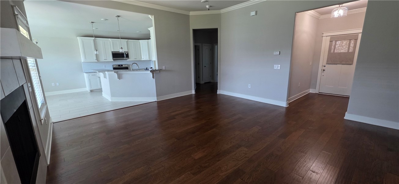 Hickory Meadows - Residential Lease
