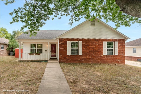 Photo of 1284 N Tradition Avenue, Fayetteville, AR 72704 (MLS # 1359049)