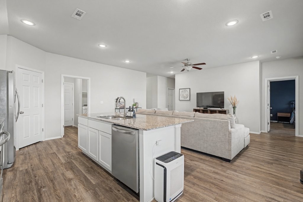 Lakewood Sub Ph VII Lowell - Residential