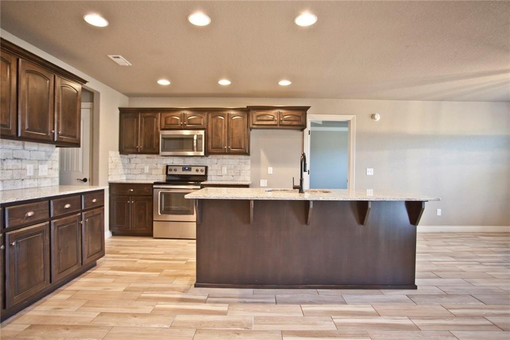 Silver Meadows Ph 1 2017 Highfill - Residential Lease