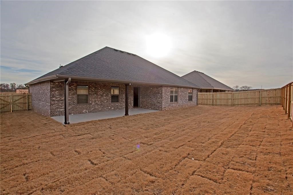 Silver Meadows Ph 1 2017 Highfill - Residential Lease