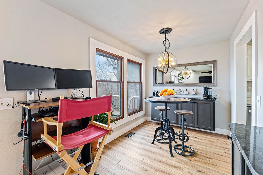 Townhouse Tct 3 A/K/A Drake Court Bvv - Residential