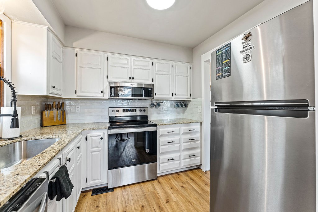 Townhouse Tct 3 A/K/A Drake Court Bvv - Residential