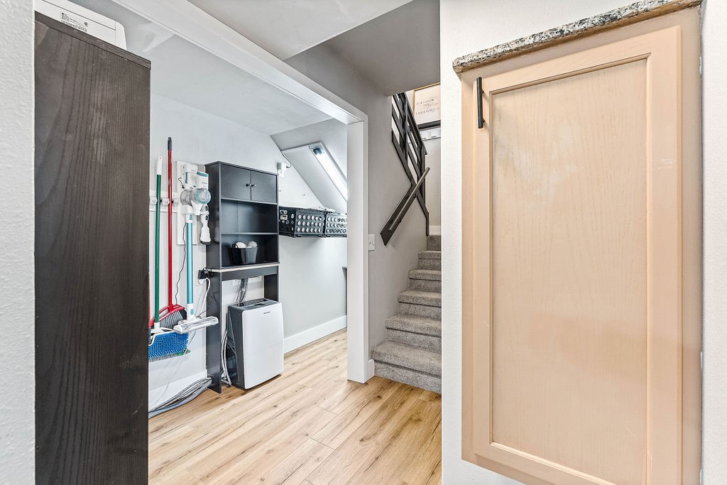 Townhouse Tct 3 A/K/A Drake Court Bvv - Residential